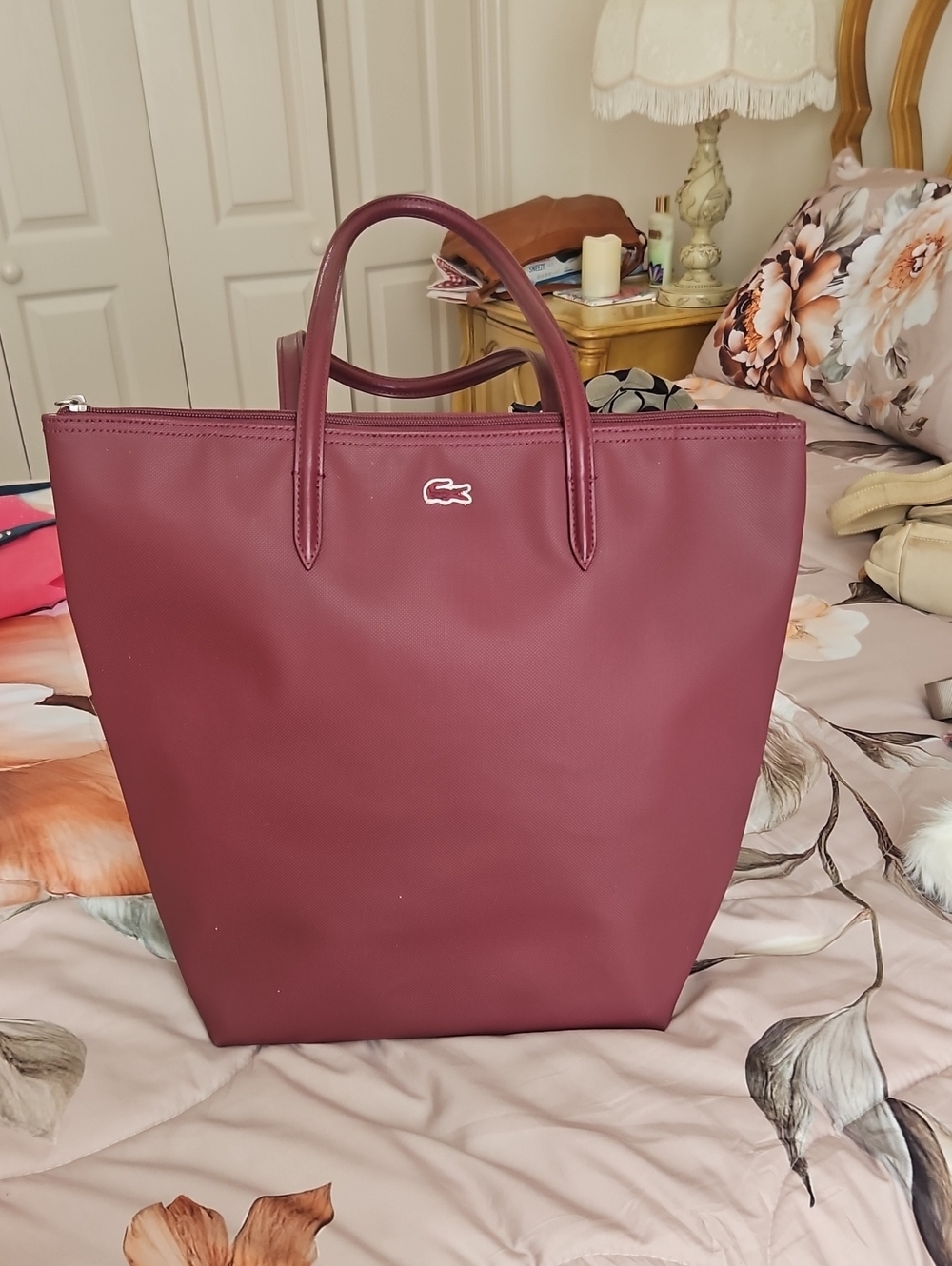 LACOSTE L 12.12. Concept Wine Color Tote  Bag Lightweight Zip NWOT.
